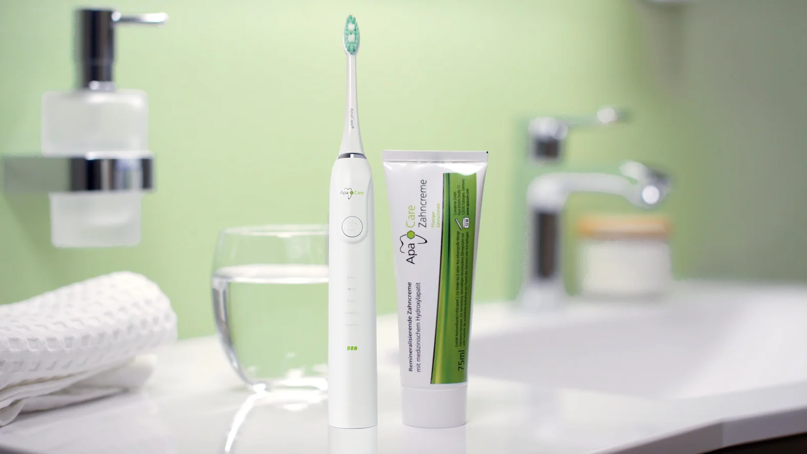 Set Apacare Zahnbürste mit Creme